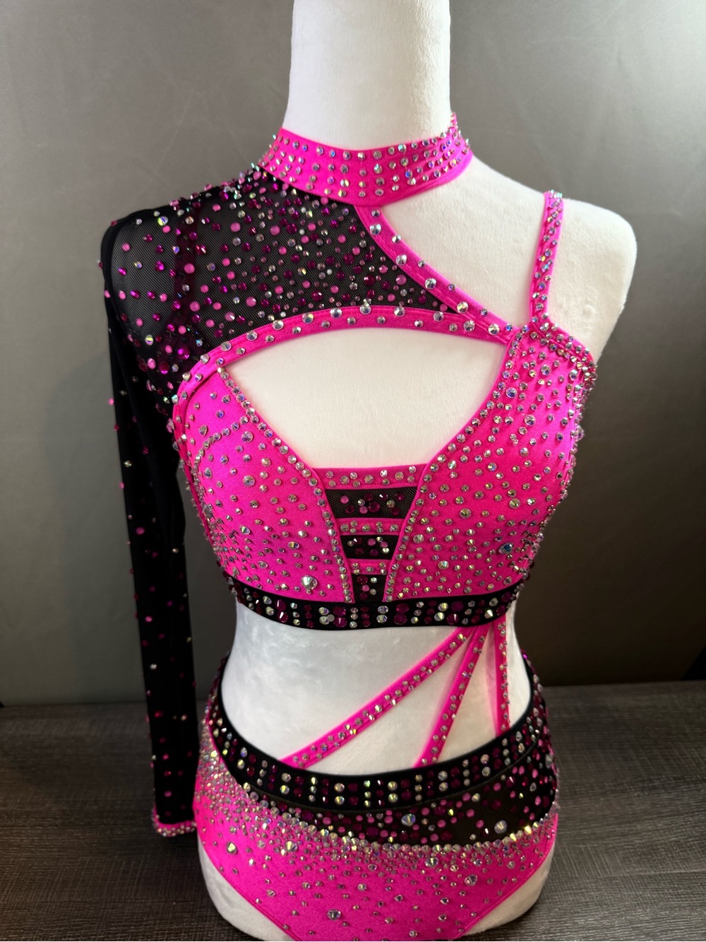 Custom Pink & Black rhinestoned dance costume. Child size lg. NEVER WORE